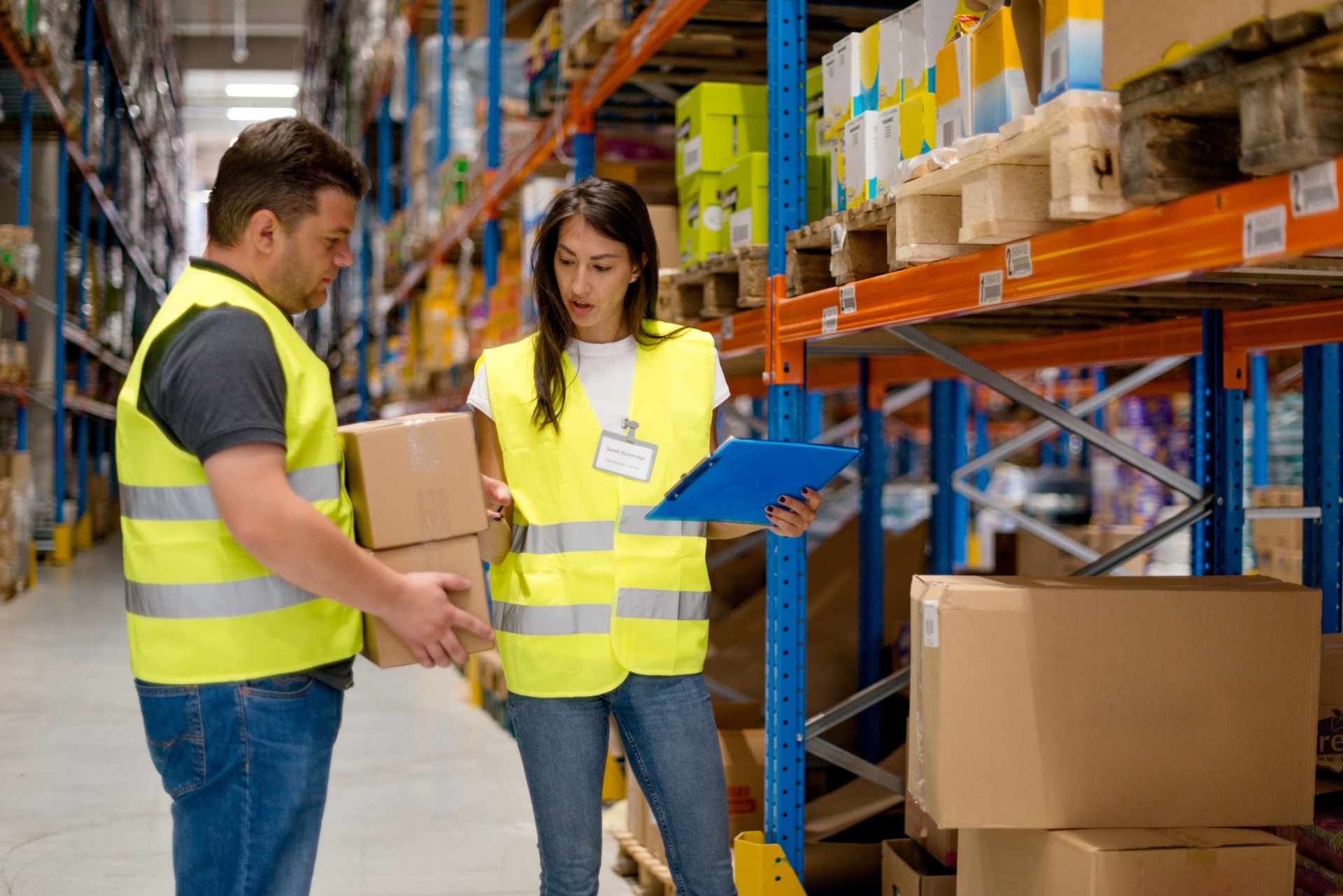 Fachkraft für Lagerlogistik (m/w/d) in Kassel gesucht (15,38 € + Zulage 20,13 €)