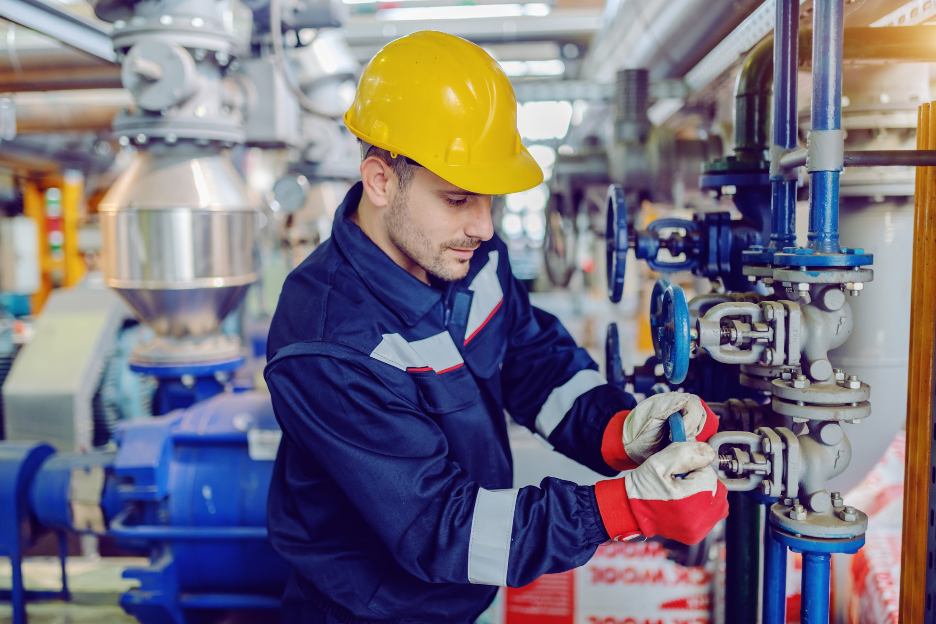 Rohrvorrichter/Rohrschlosser, Anlagenmechaniker Rohr- und Systemtechnik (m/w/d) in Kassel und Umgebung gesucht (15,38 € - 17,00 € Std. zuzüglich Prämien)