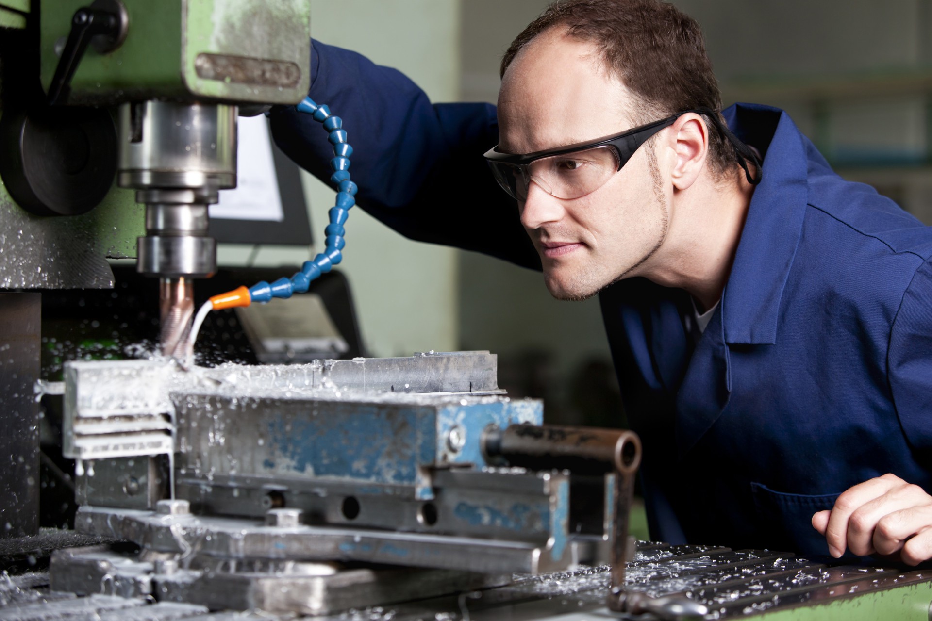 Zerspanungsmechaniker (m/w/d) (ab 15,38 € - 17,25 € + Zulagen)