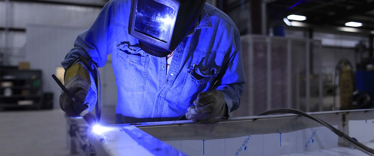 welder-673559_1920.jpg